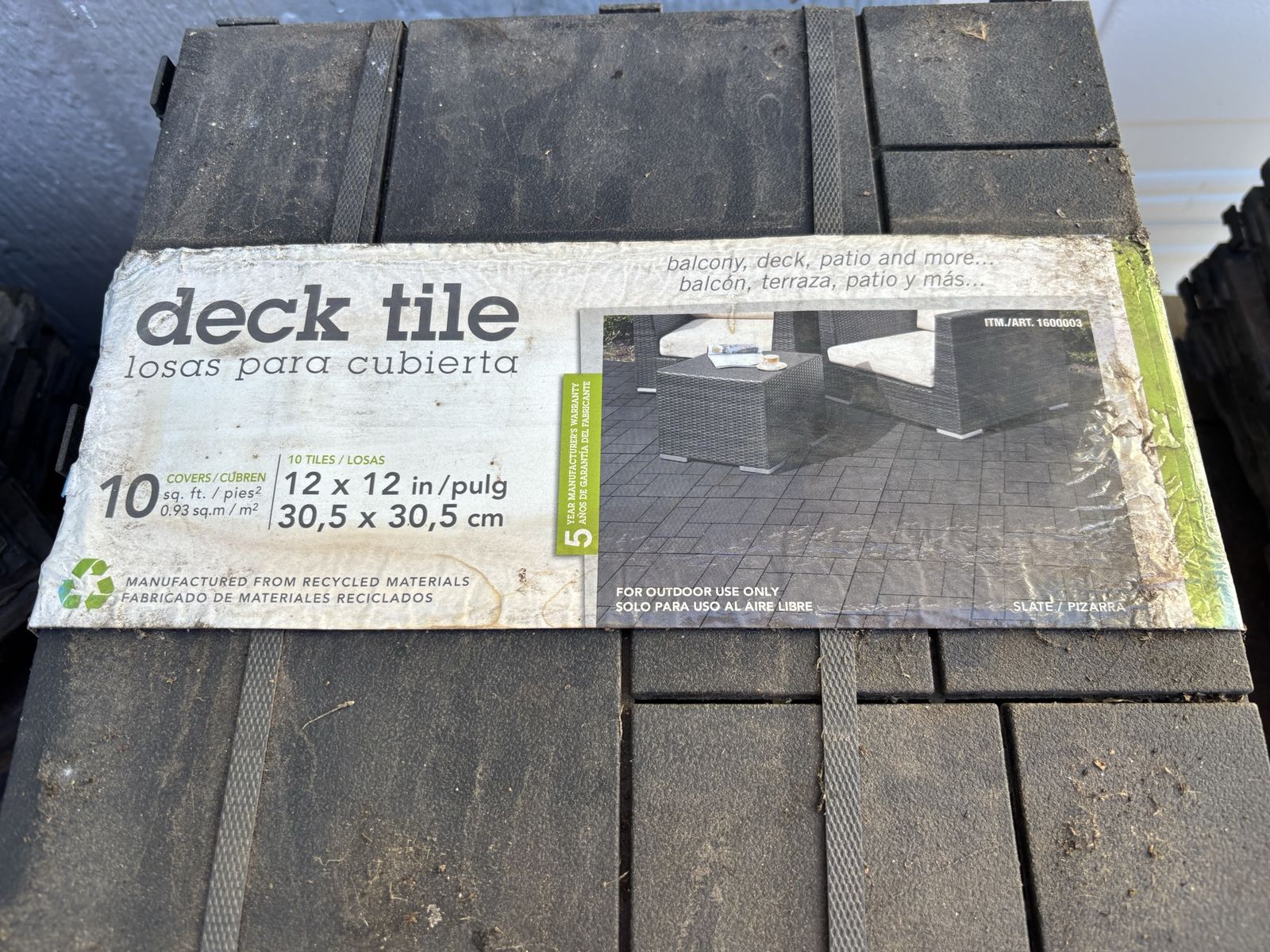 175 Deck Tile Interlocking Patio Tiles - 12x12 in,