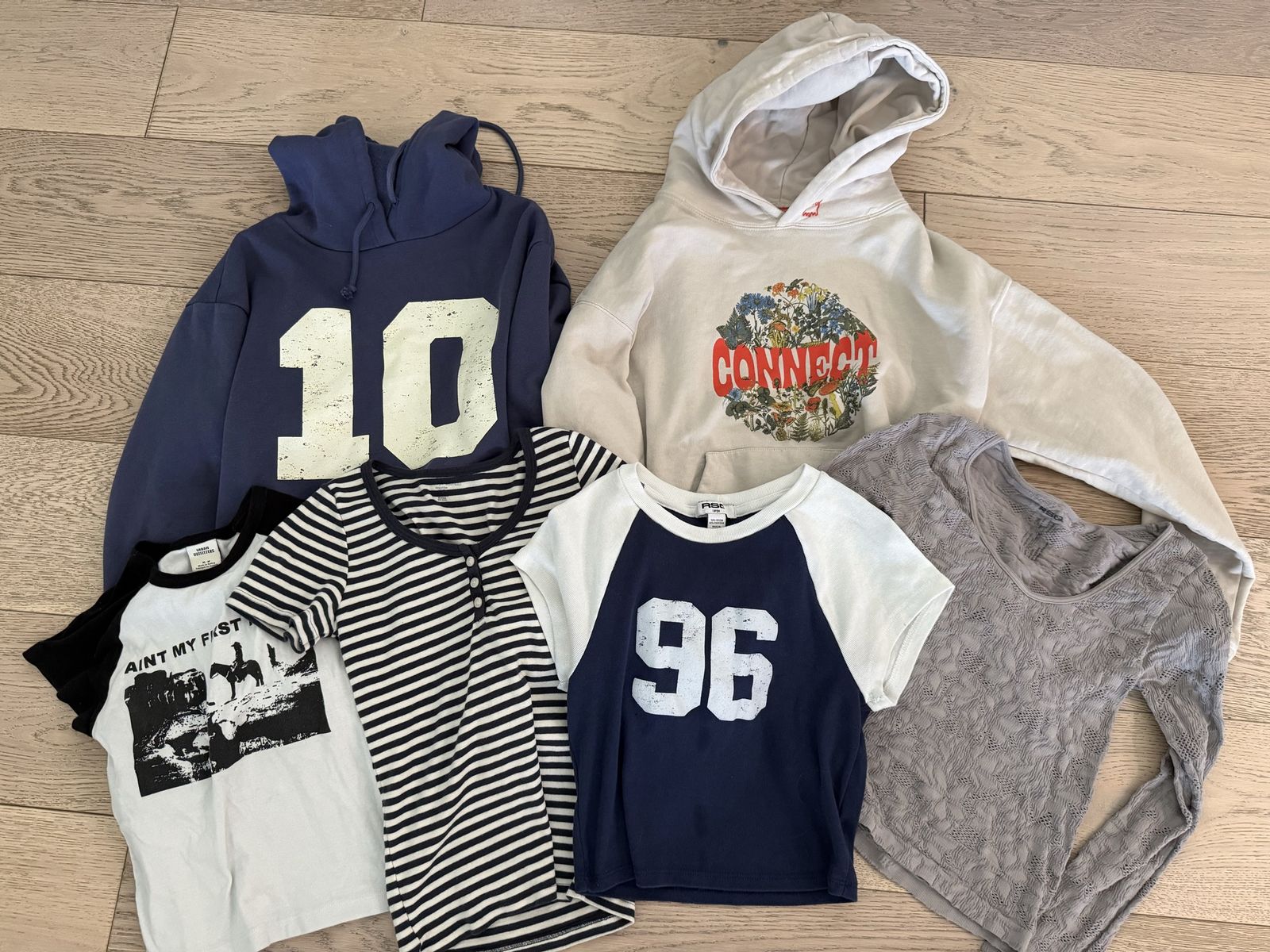 Lot of 6 girls clothes Brandy Melville lonely ghost urban RSQ