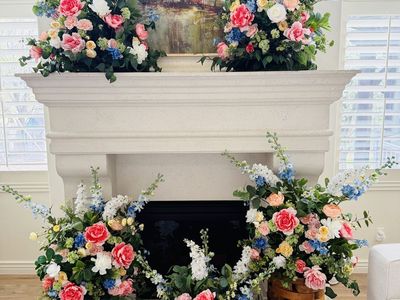 5 Floral Arrangements FOR RENT