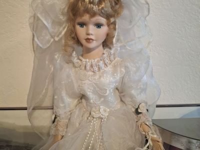 Vintage Collector Porcelain Bride Doll in White Gown with Bouquet