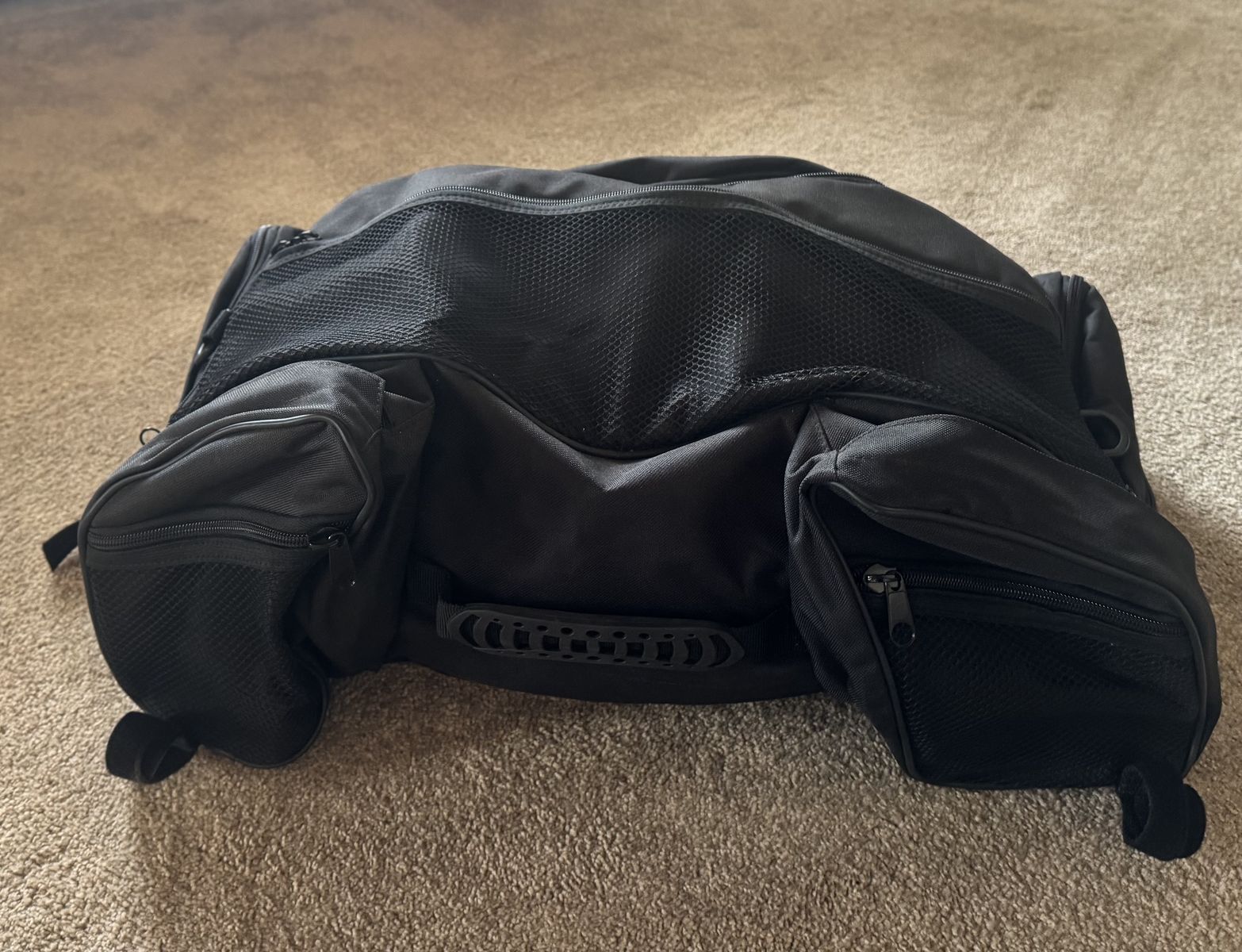 Ultragard Rack/Trunk Bag for a touring motorcycle.