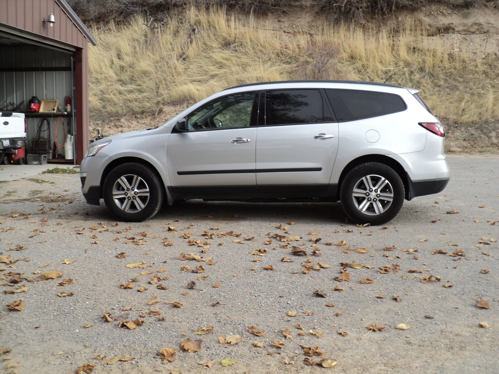 2017 Chevrolet Traverse LS