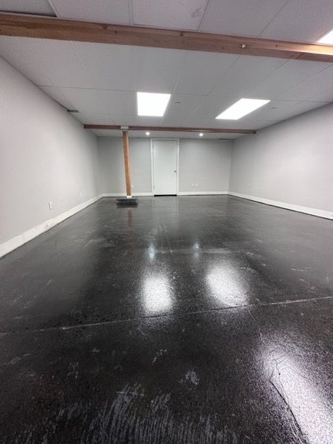 Great Sandy Location Office Space for Rent