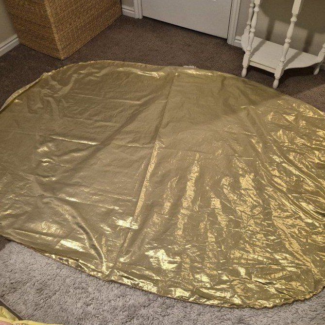 Gold Tablecloth- Large Oval