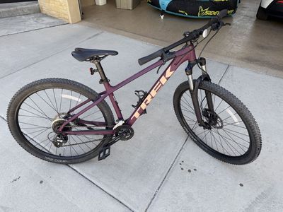 Trek Marlin 6 ML