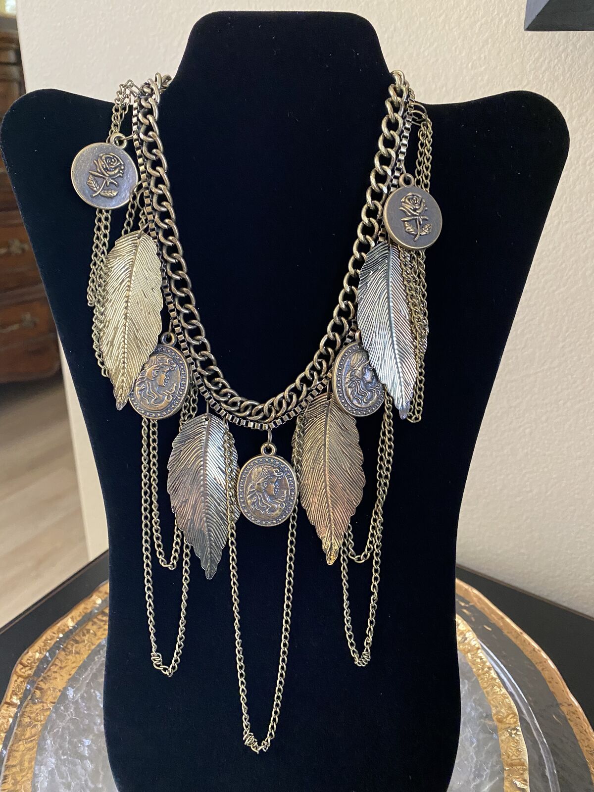 NEW- Leaf-Primitive Medallion-Rose-Mixed Chain Choker Necklace in Stunning Bronze - C PIX