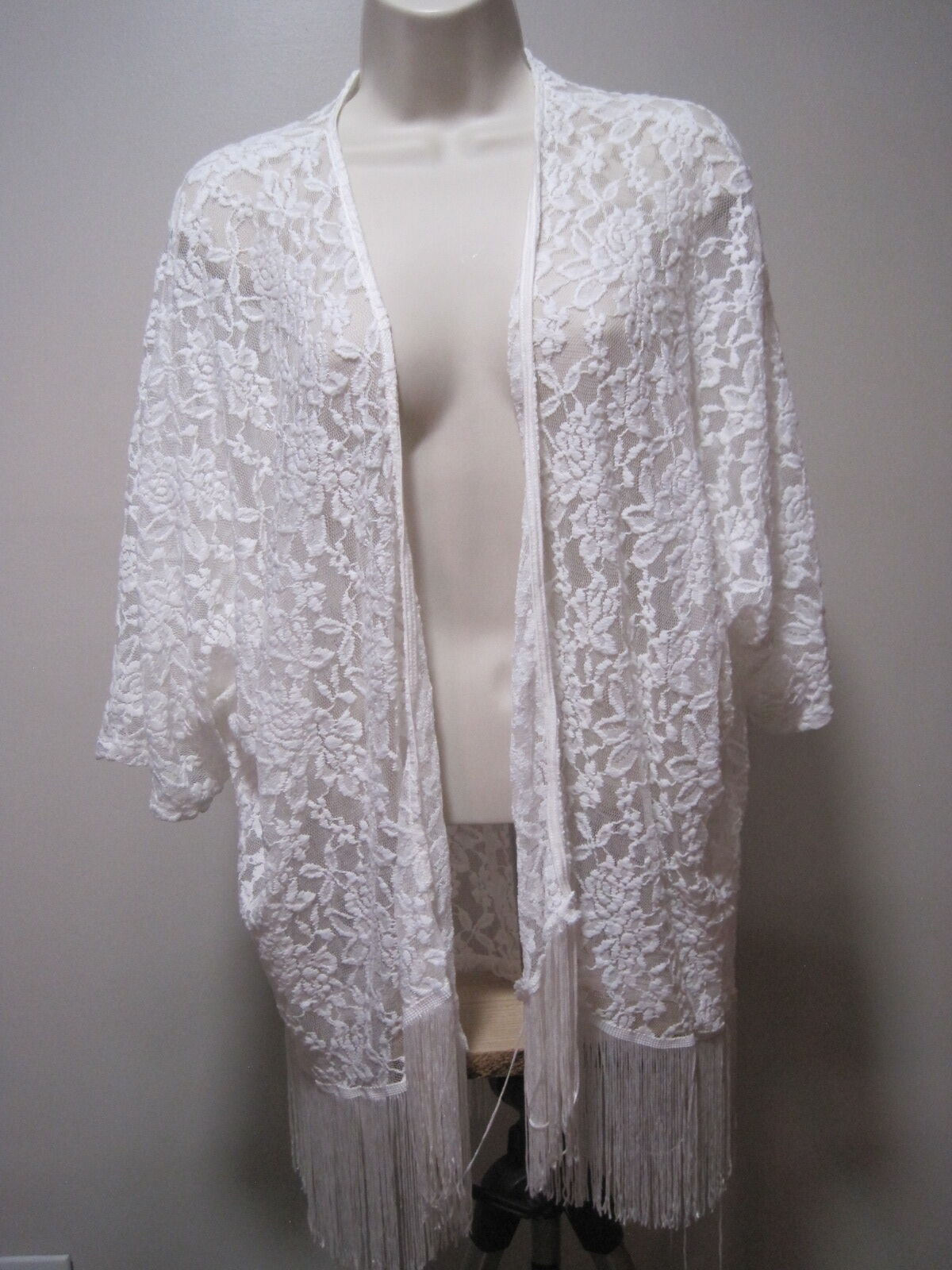 Mauve Lace Crocheted 3/4 Sleeve Large White Fringed Bottom Open Front Cover-up
