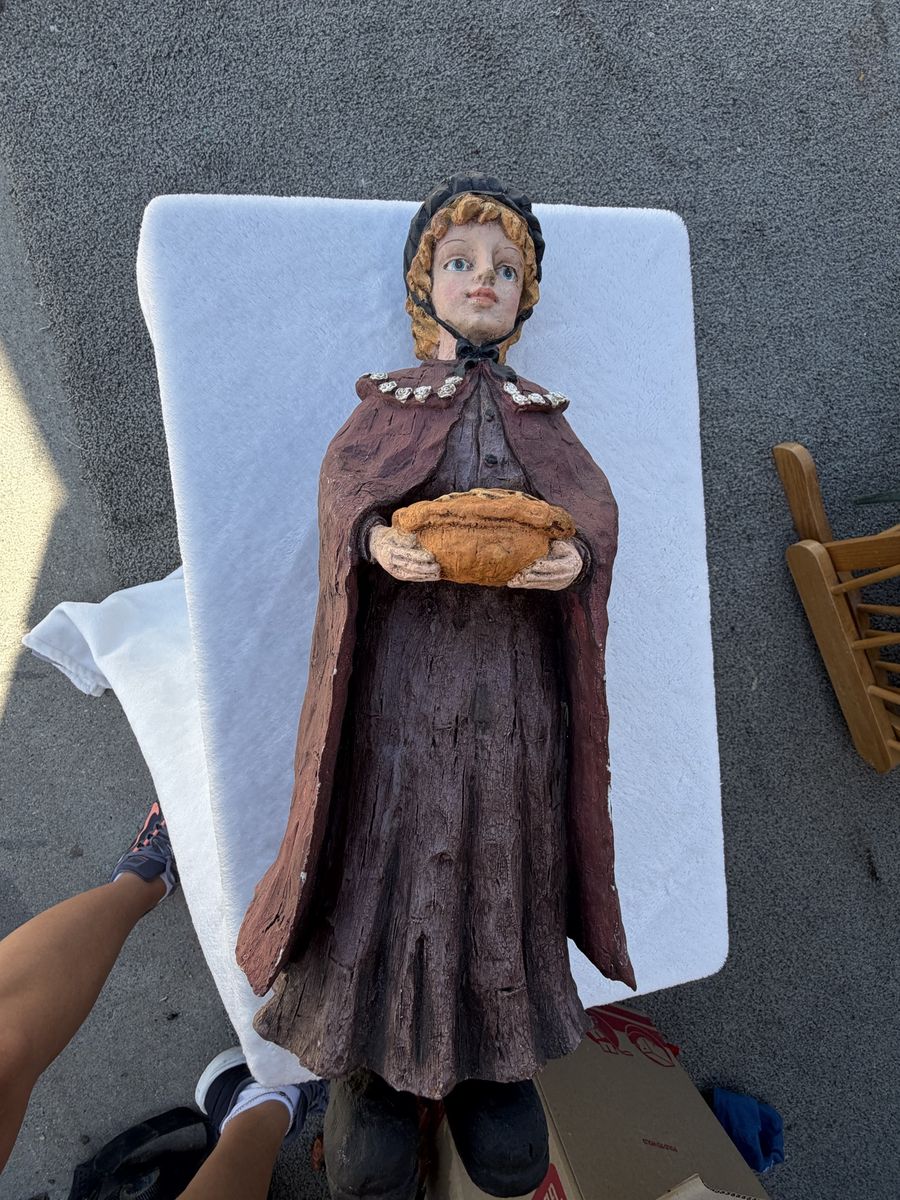 Large Thanksgiving Pilgrim Figurines Set Statue Decor Harvest