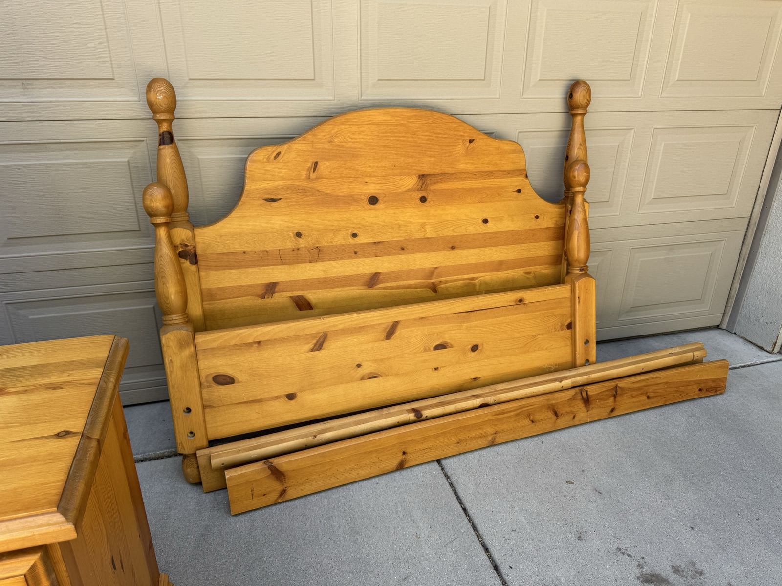 Full size - Solid Knotty Pine Four Poster Bed Frame Set - Headboard, Footboard & Side Rails