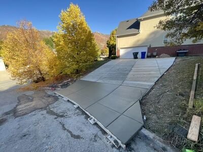 Shed Pads | Decorative Concrete | Stamped Concrete | Concrete Staining | Fire Pits | Concrete Patios | LT Contractor