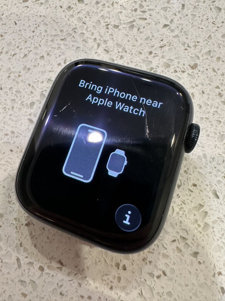 Apple Watch Series 8 45mm GPS + LTE