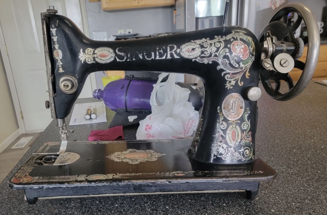 Vintage Singer