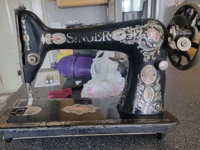 Vintage Singer