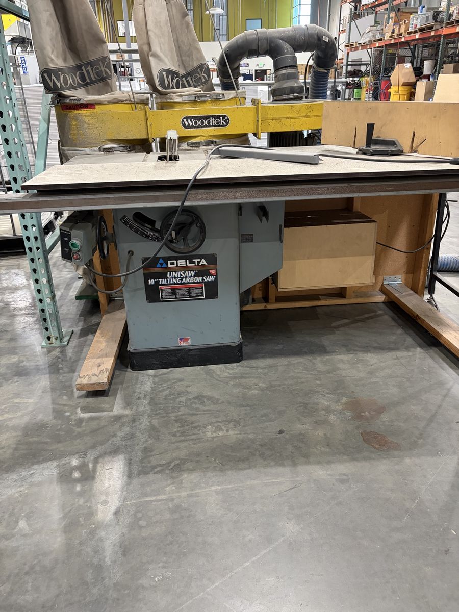 DELTA Unisaw 10" Tilting Arbor Saw - Industrial Table Saw with Woodtek Dust Collection”