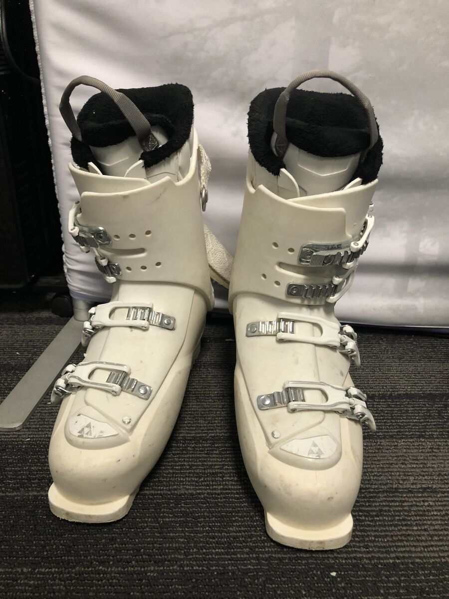 Used Fischer My Cruzar 80 27.5 MP Ski Boot