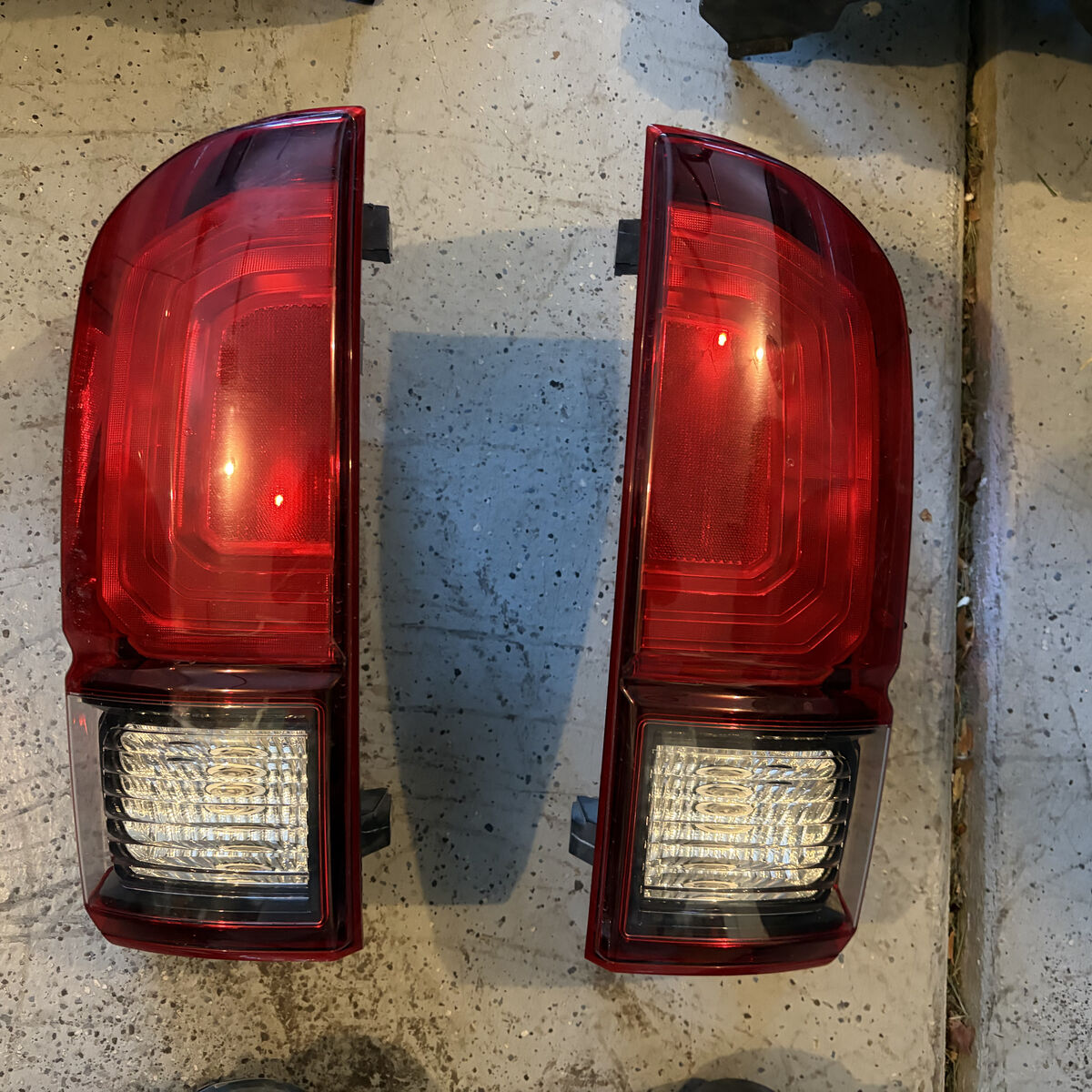 2019 Toyota Tacoma Off Road Tail Lights