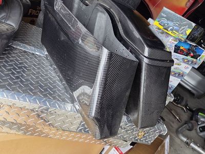 Haley Davidson carbon fiber boxes set