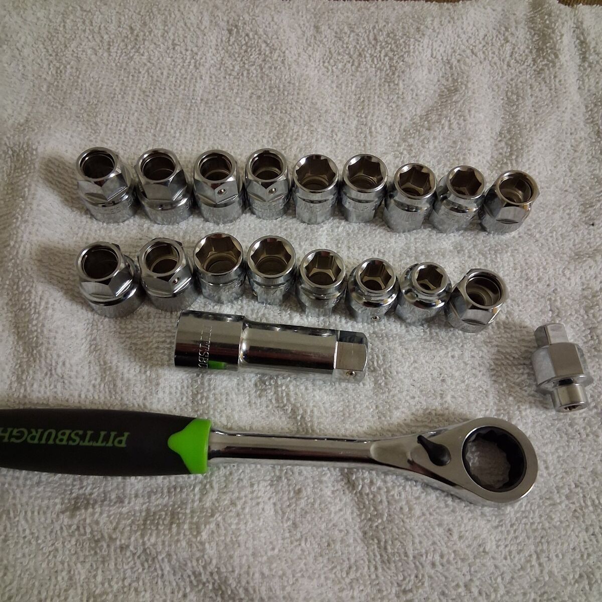 Pittsburgh SAE and Metric Go-Thru Socket Set.