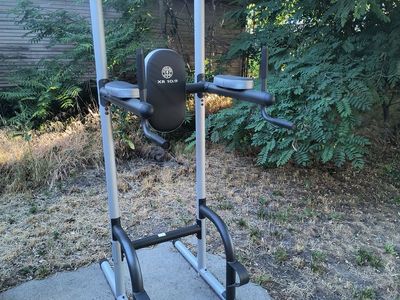Freestanding Pullup Bar