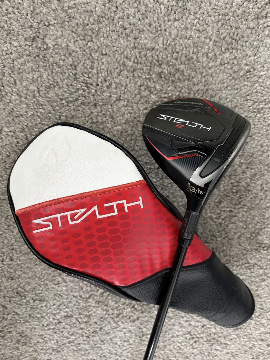 TaylorMade Stealth 2 Fairway Wood (15*) with Headcover and Ventus Red TR 6X shaft.