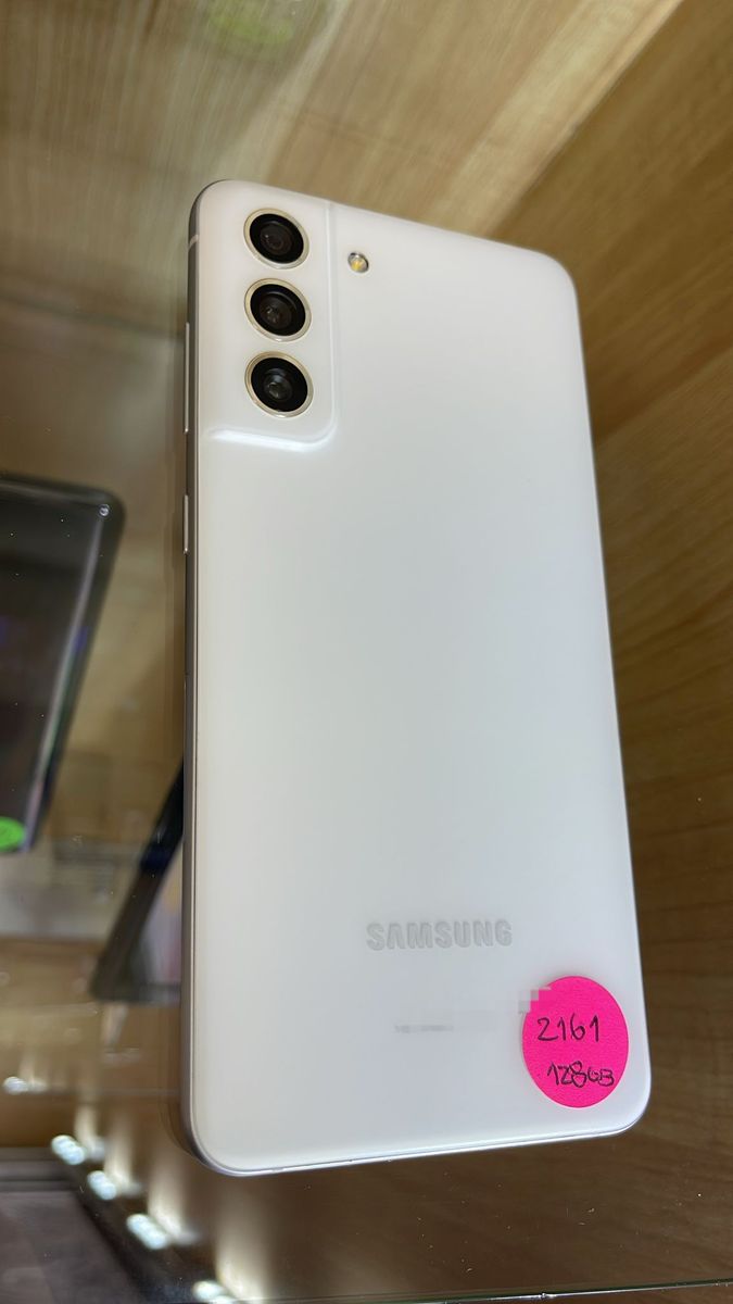 Samsung Galaxy S21FE 5G -128GB -Unlocked