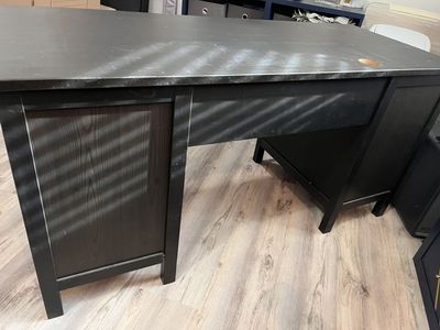 Free Desk