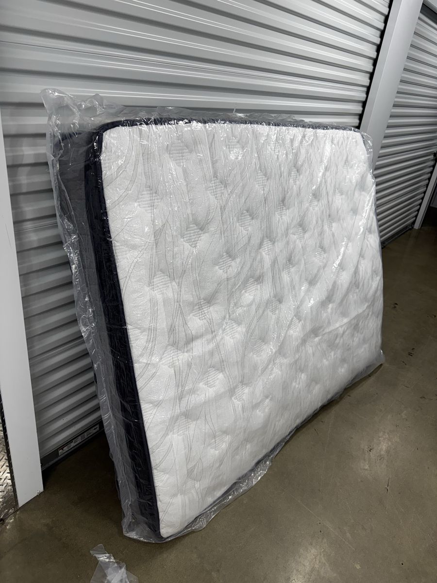 NEW SayreSleep Hybrid Mattress 10”  Queen– Cooling Gel Memory Foam + Coils