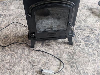 Decorflame Black Electric Fireplace Stove with Realistic Log Effect