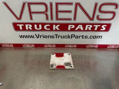 K221-3927-5 SPACER-ENGINE SPRT REAR SQ 8X184X184 AL