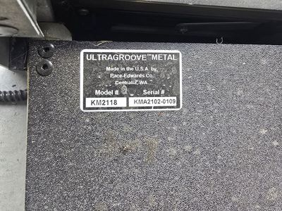 Pace Edward's Ultragroove Metal Tonneau Cover