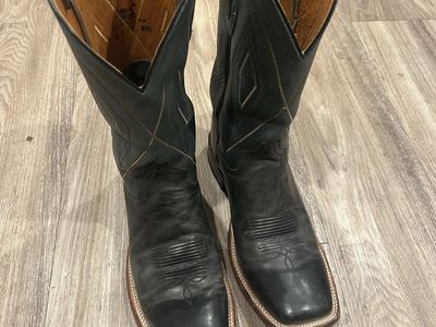 Tony Lama Cowboy Boots size 12D