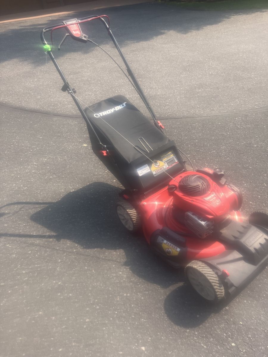 Troy-Bilt TB210 Self-Propelled Gas Walk-Behind Lawn Mower with Grass Bagger