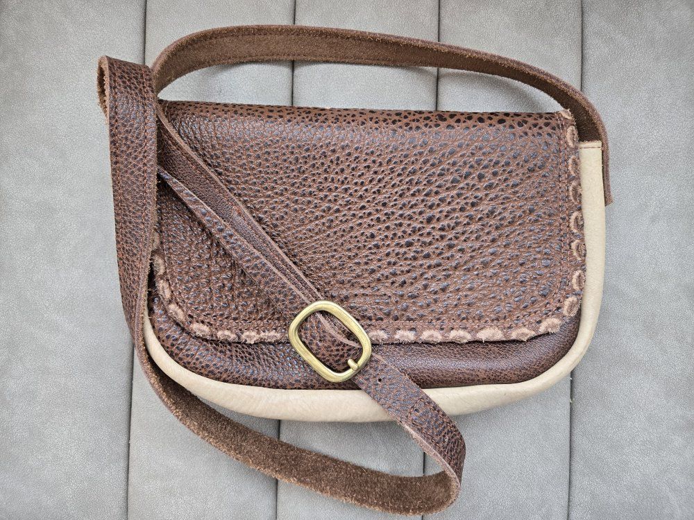 Hand bag