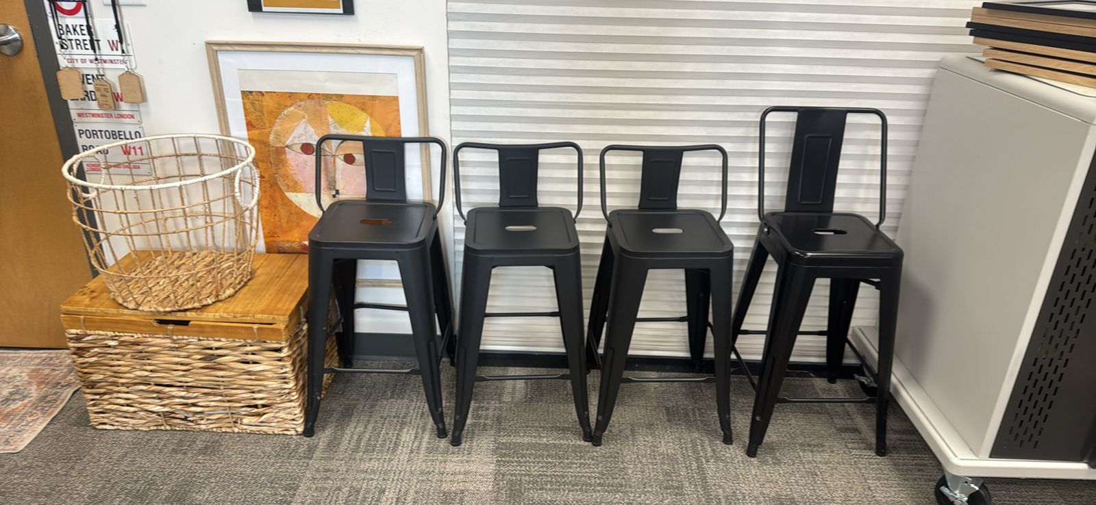 Set of 4 Black Metal Industrial Style Bar Stools with Backrests