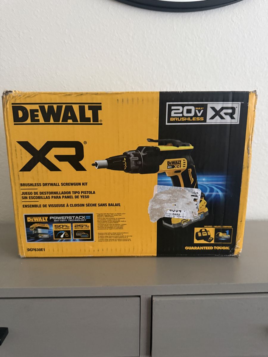 DEWALT 20V MAX XR Drywall Screwgun Kit DCF630E1