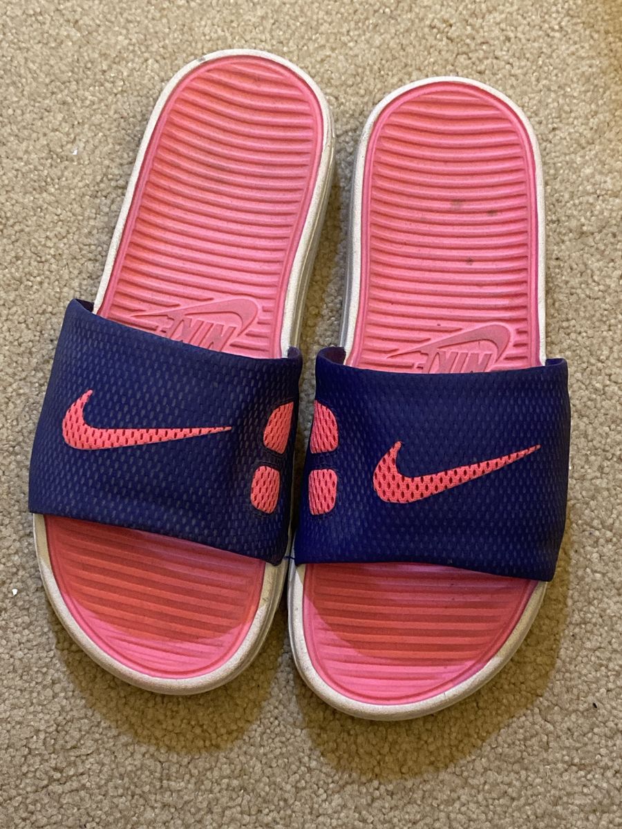 Nike slides