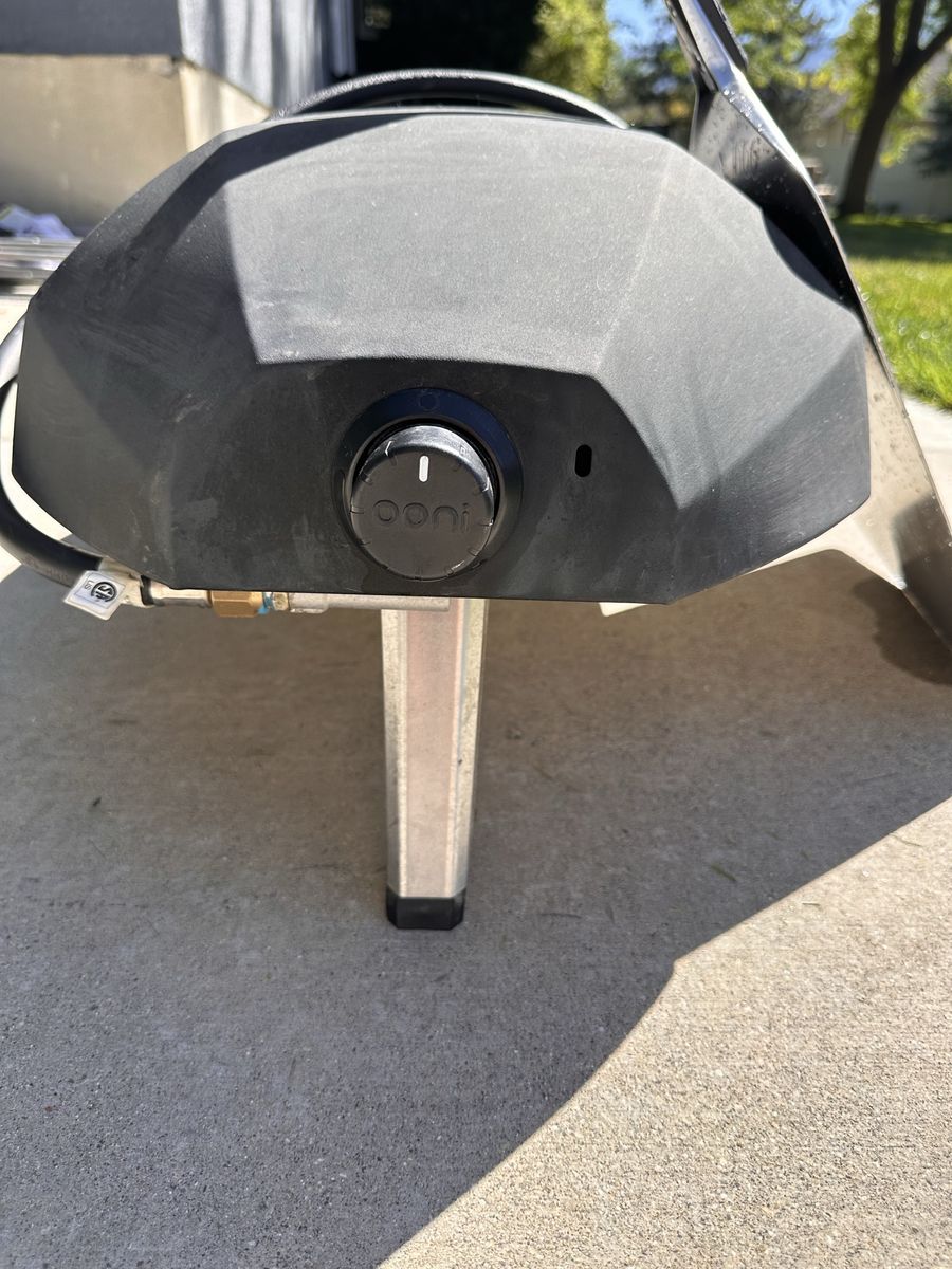Ooni Koda 12 Gas Powered Pizza Oven with Peel - Used, Great Condition for Outdoor Cooking