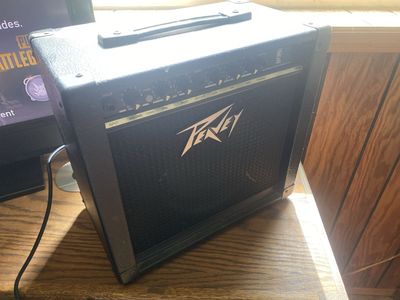 Peavey Rage 158 guitar amp