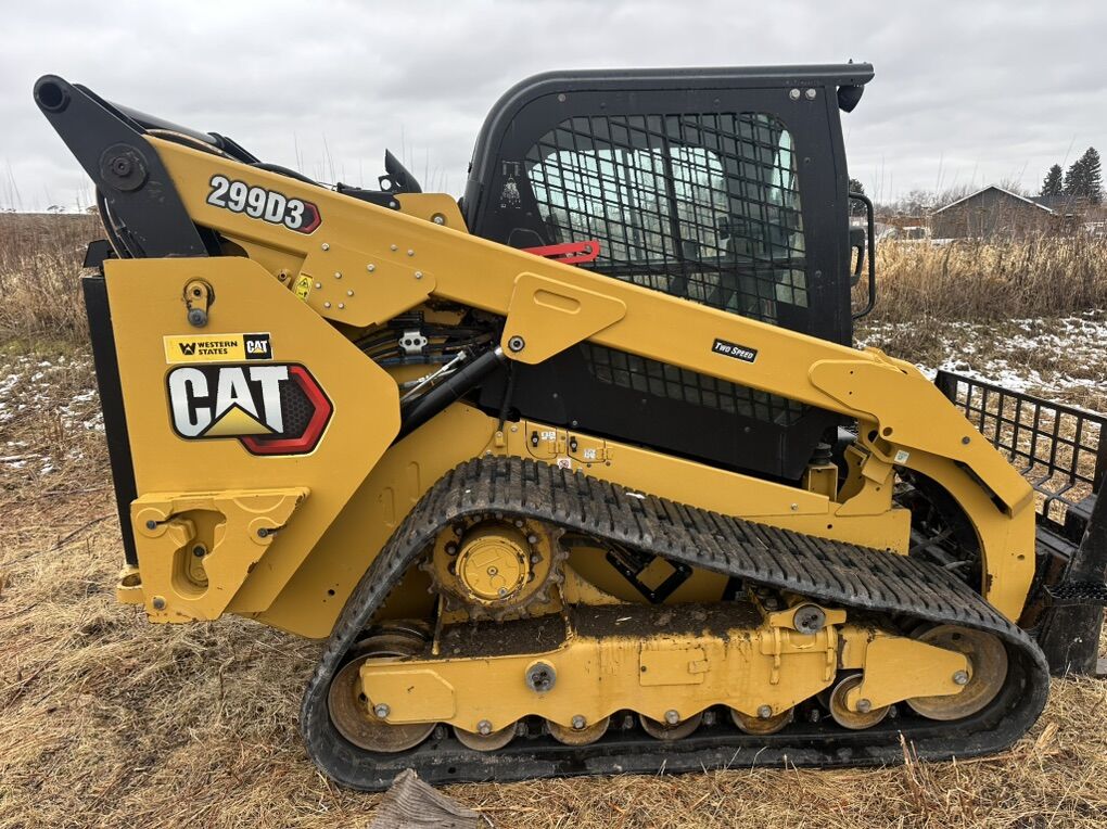 2021 299D3 Cat Skidsteer