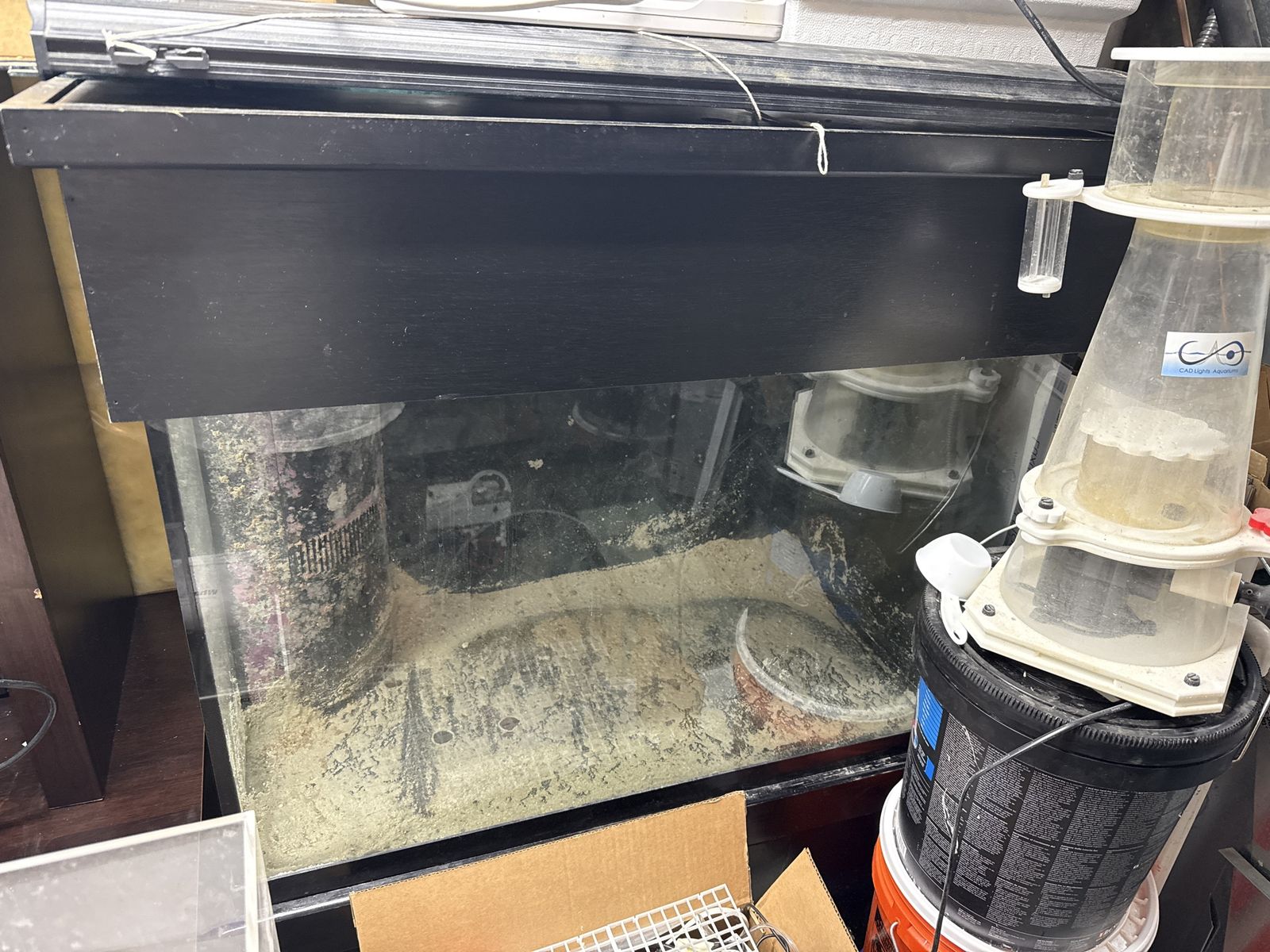 65 gallon aquarium and stand