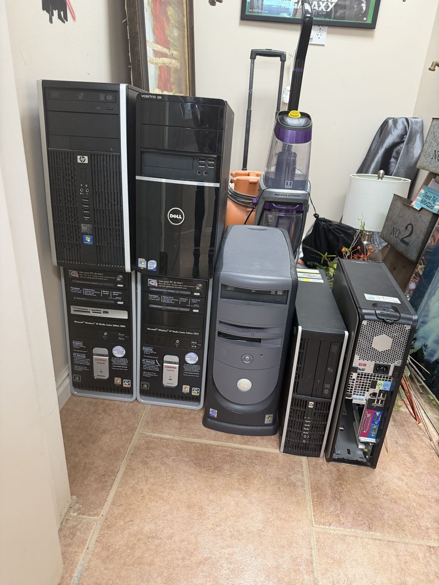 Older Computer Towers And Componenants