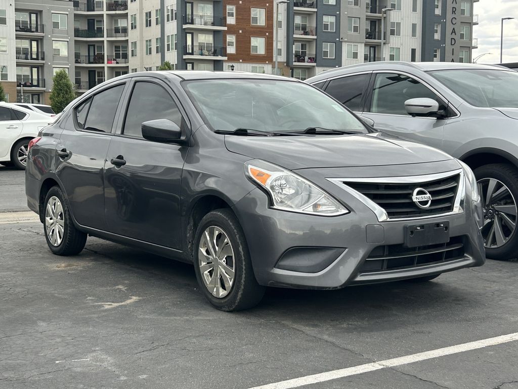 2016 Nissan Versa 1.6 S