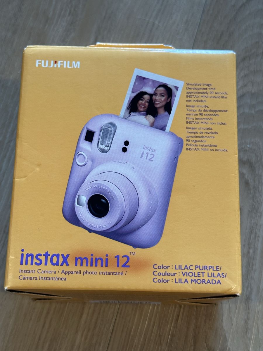 Fujifilm Instax Mini 12 Camera
