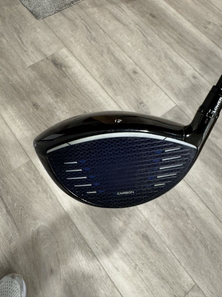 Taylor Made Qi10 - 9 Degree Driver - Golf Club