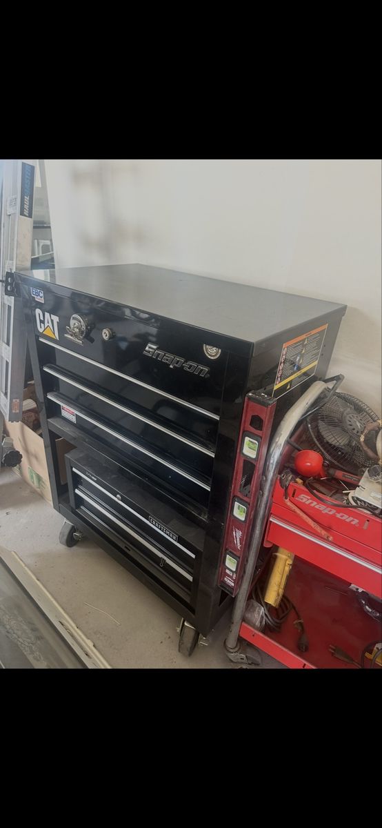 Snap-on Roll Cab Tool Box
