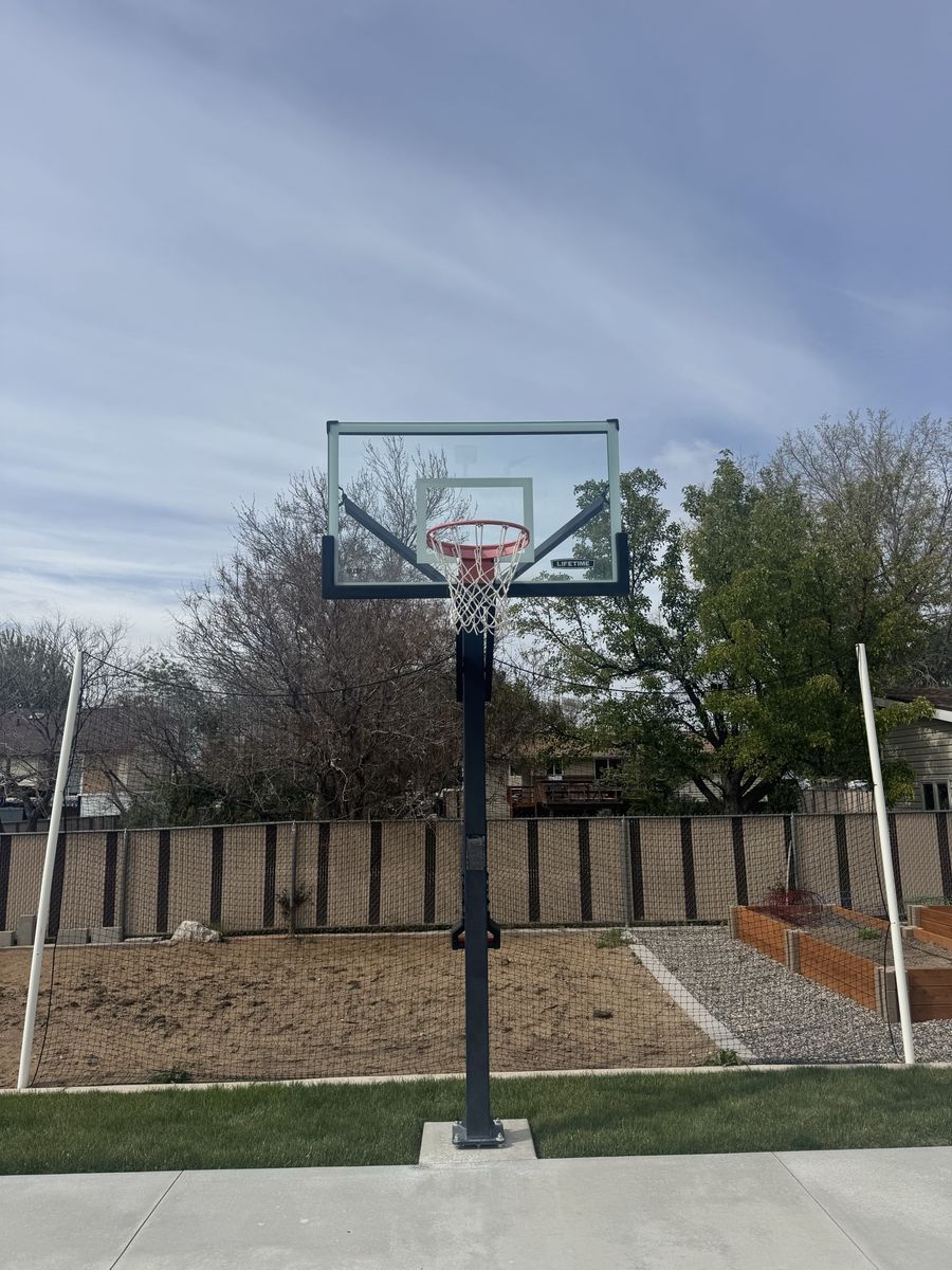 Price Reduced - Lifetime Mammoth 60” Hoop