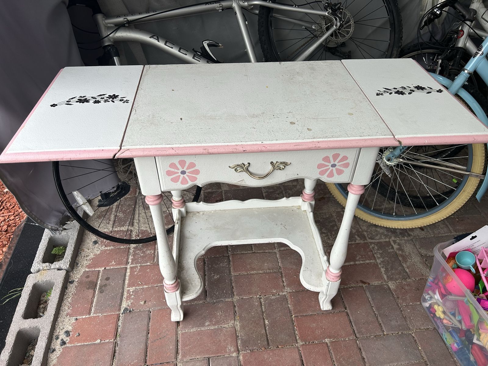 Small Child's Furniture Vanity Pink & White With Drop Leaves On Both Ends