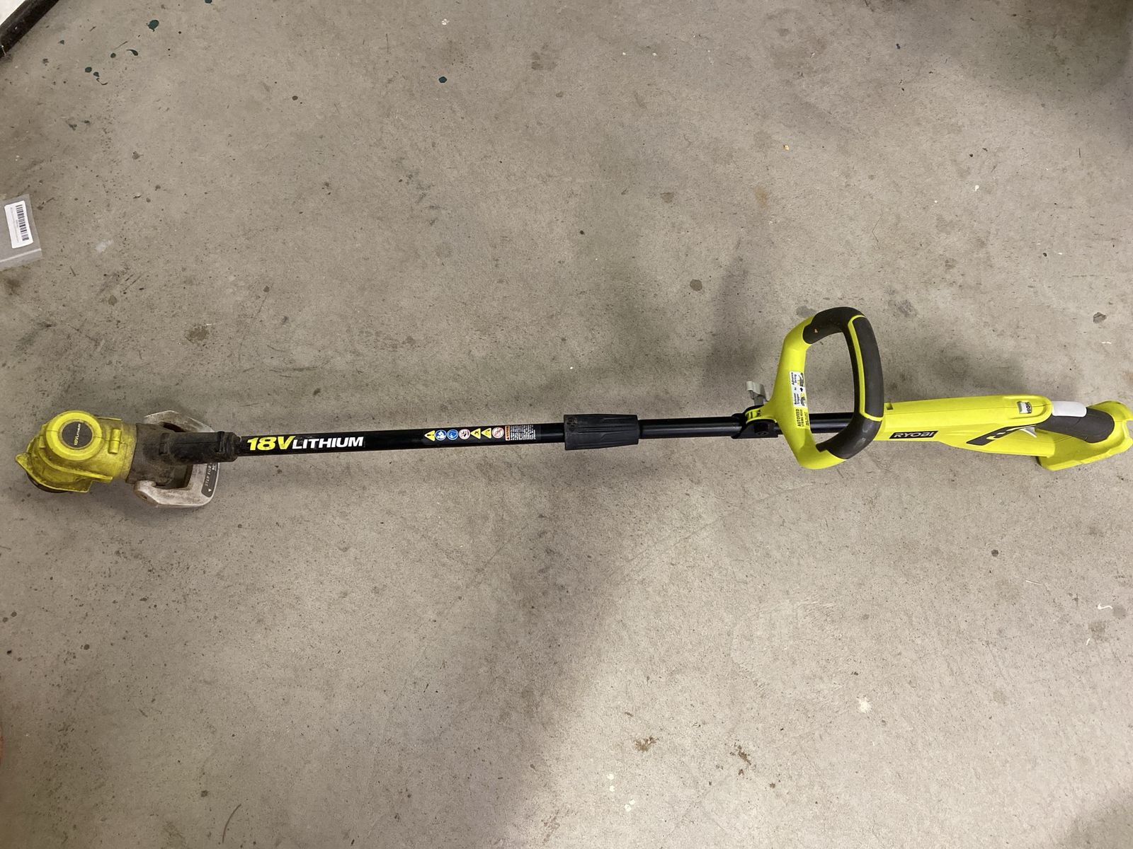 Ryobi P2008 18V Lithium Cordless Auto Feed 13-inch String Trimmer/Edger Combo
