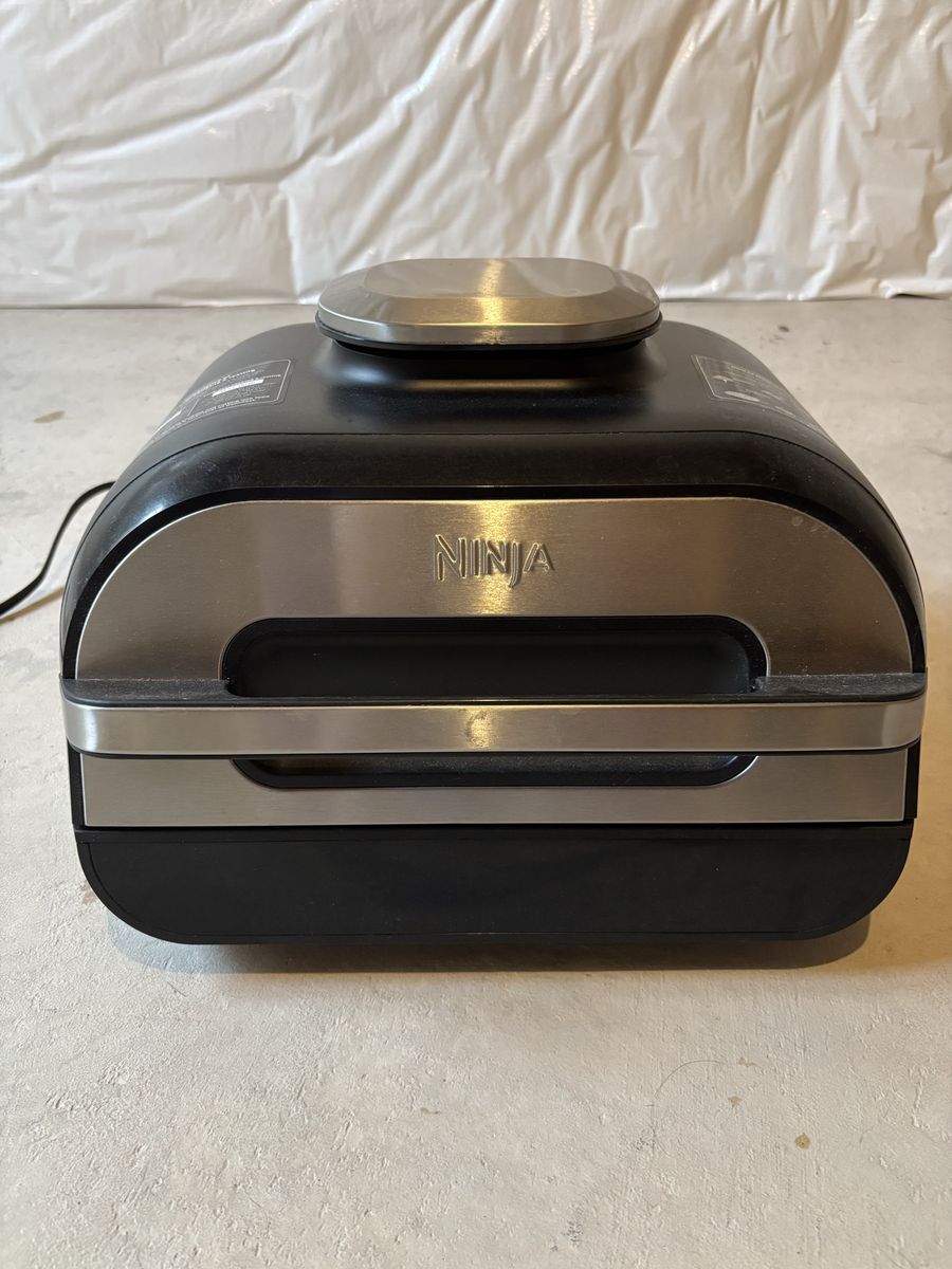 Ninja Foodi 5-in-1 Indoor Grill with Air Fryer, Roast, Bake, Dehydrate