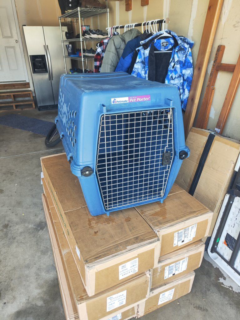 PetMate Pet Porter Blue Dog/Cat Kennel Carrier Crate, Large